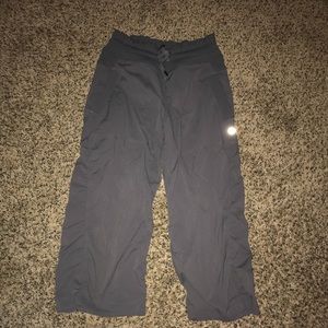lulu lemon crop pants